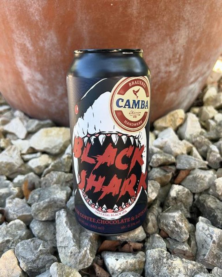 Black Imperial IPA "Black Shark" von Camba Bavaria