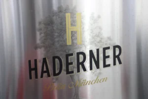 Mehr über den Artikel erfahren Haderner Bräu – Bio, Heimat und richtig gutes Bier